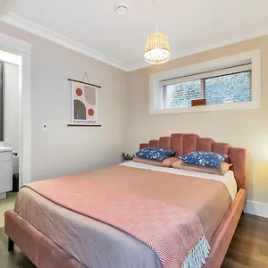 Boutique Guest house Vancouver