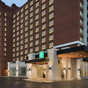 Hotel Embassy By Hilton Airport, Toronto