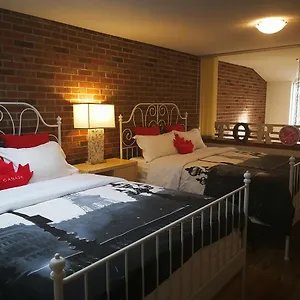 Margie Townhome Guest house Toronto